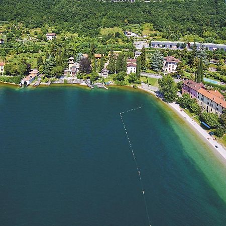 Villa Victoria Lierna Bagian luar foto