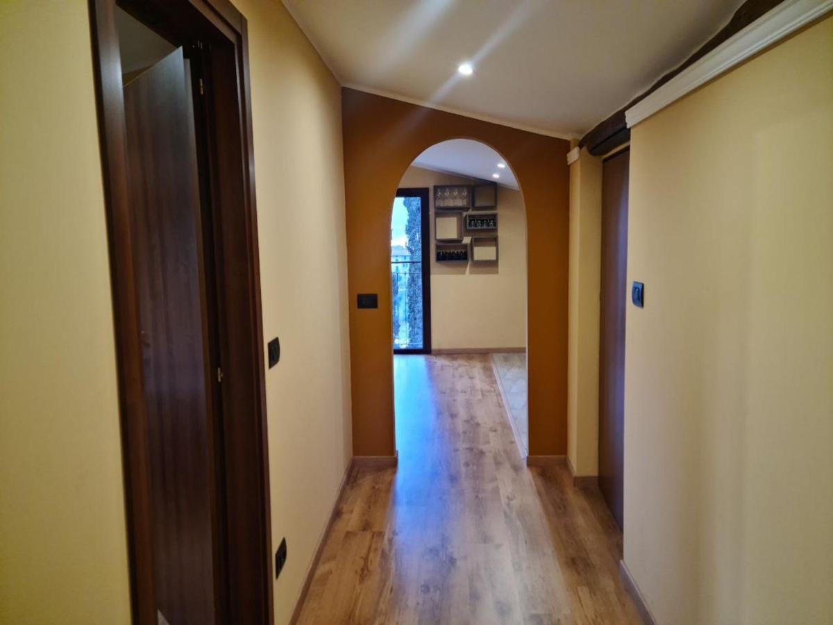 Villa Victoria Lierna Bagian luar foto